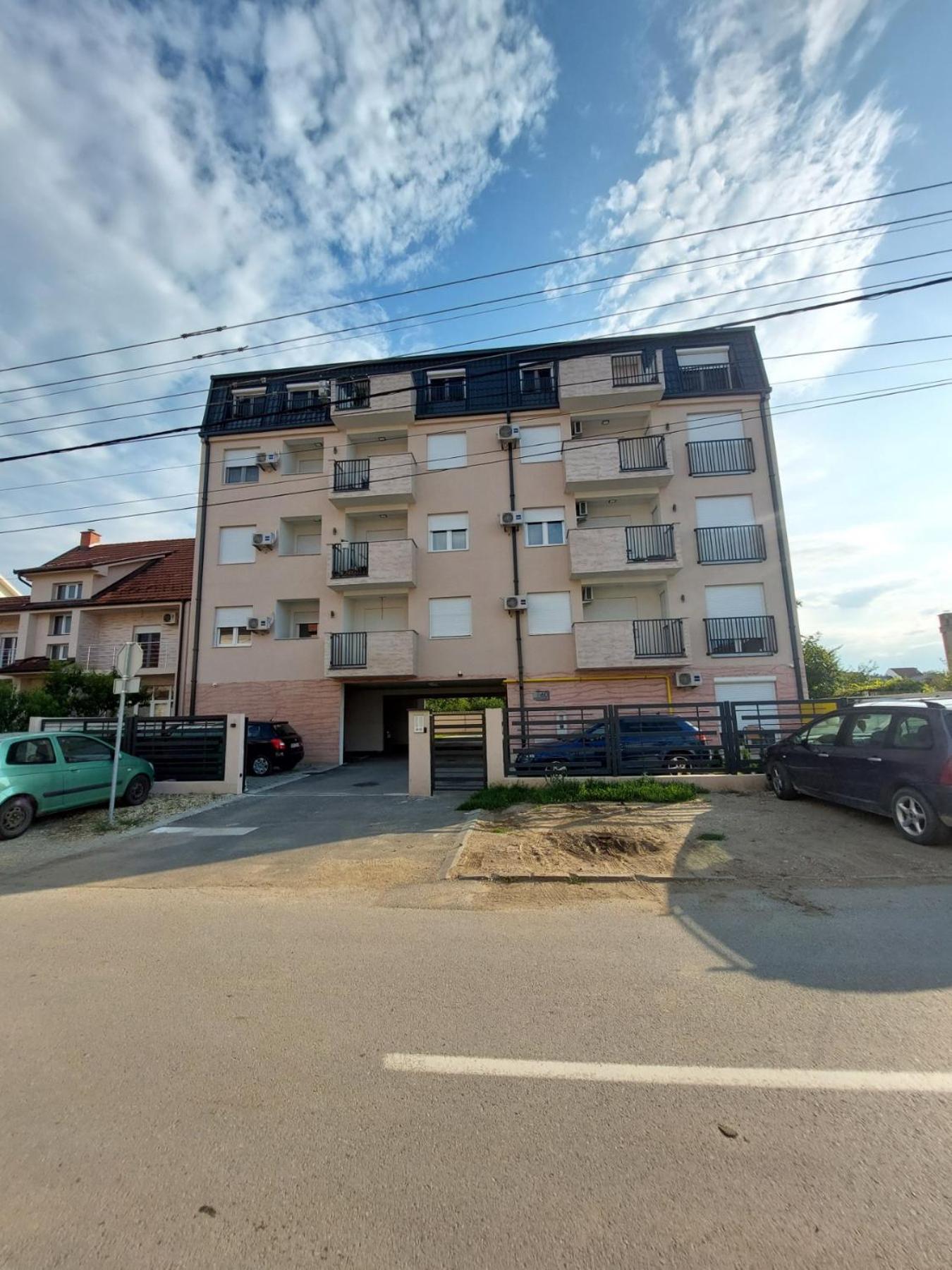 Sanja Apartment Pancevo Exterior photo